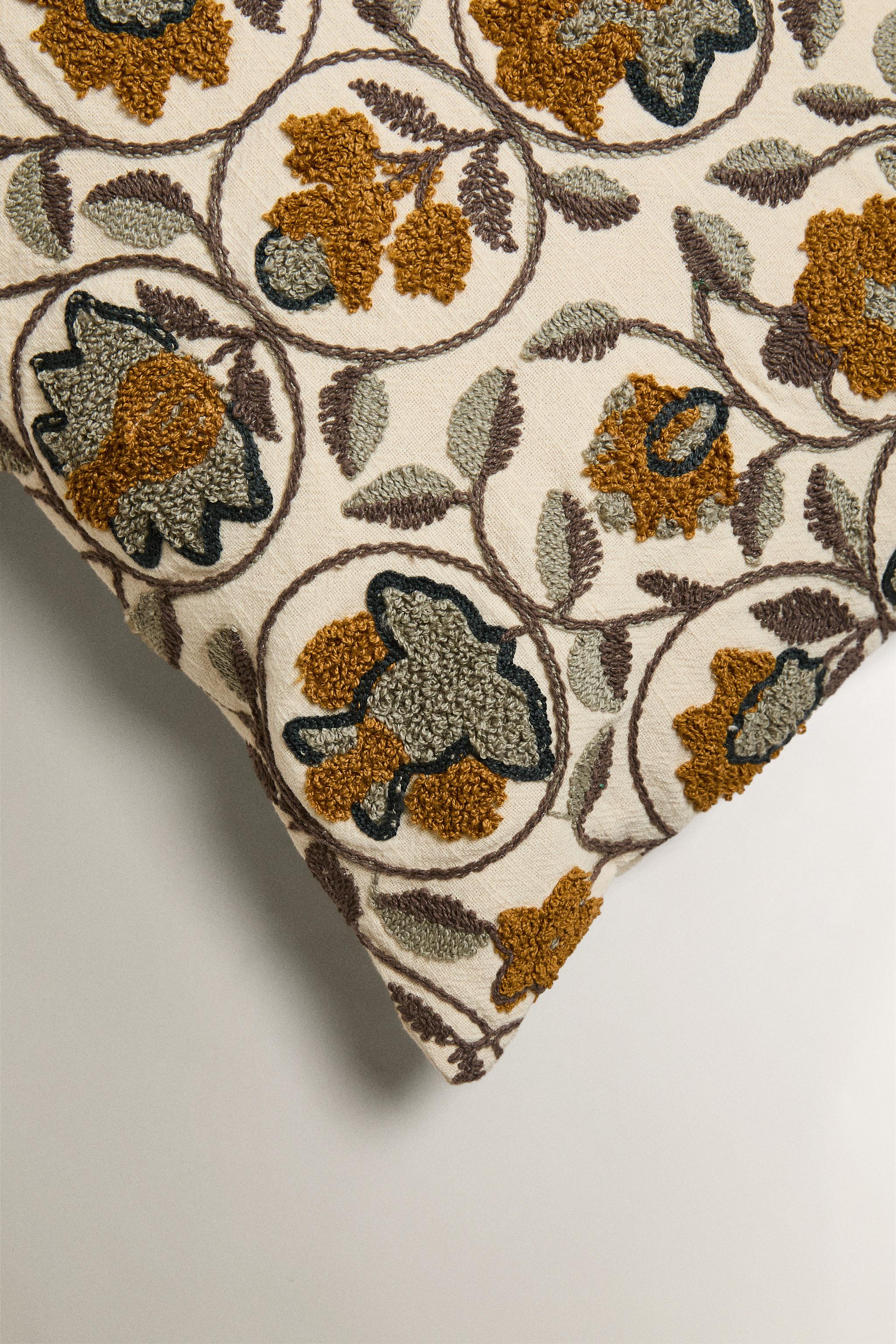 TUFTING THROW PILLOW COVER